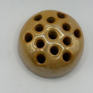 VTG 13 hole Floral Frog in a beautiful soft orange